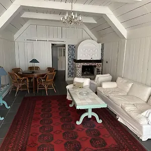 https://ruhiges-doppelzimmer-in-bauernhaus-hamburg-quiet-double.hamburg-hotels-de.com